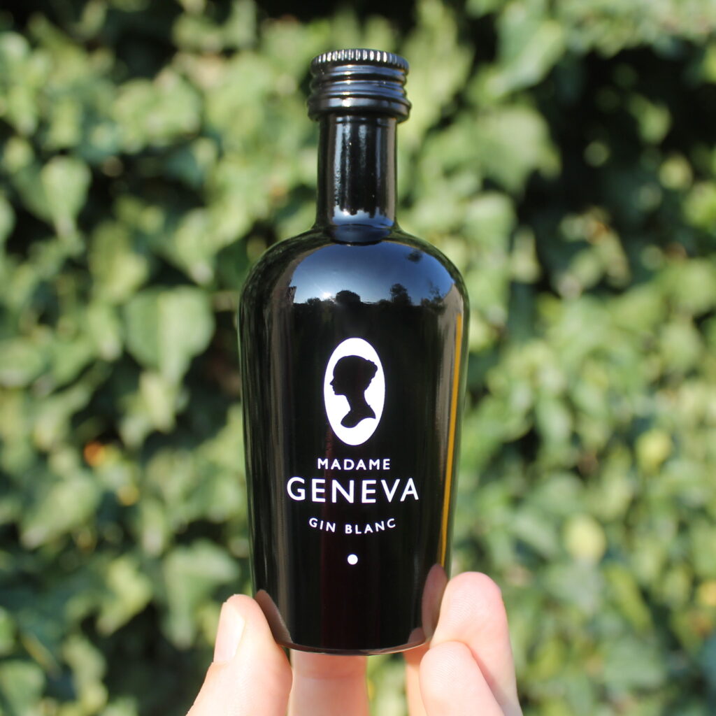 Madame Geneva Blanc gin 50 ml miniatura